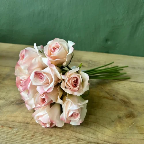 Genevieve rose bunch