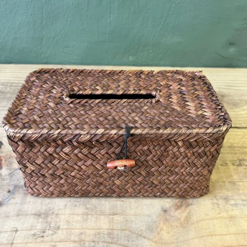 Heritage Tissue box 23lx13wx10h