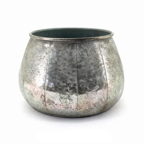 Akimbo vase 22x 20